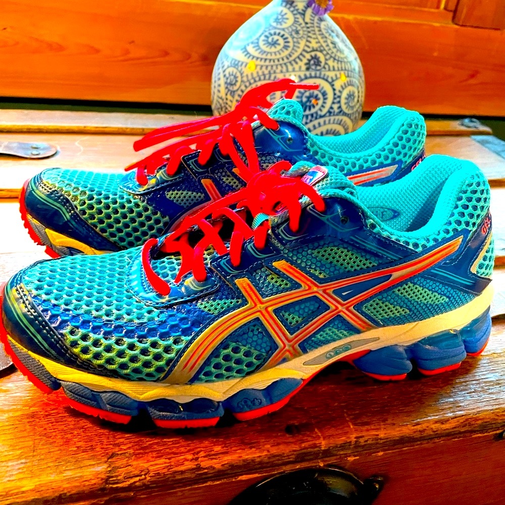 Asics Women's Gel Cumulus 15 Blue Athletic Shoe T3C5N Size 8.5